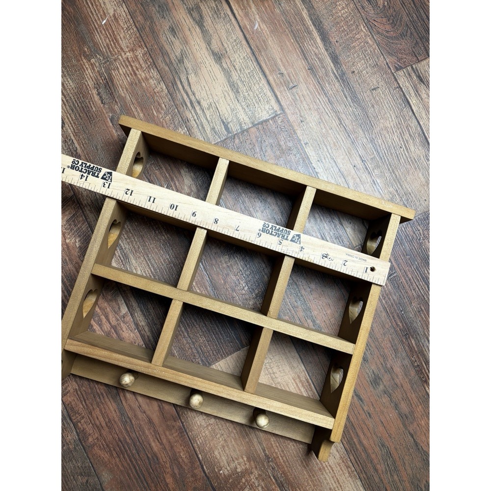Wood Trinket Decor Display Shelf Heart Cutout Country Decor KnickKnacks Peg - Picture 5 of 5